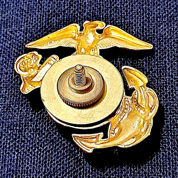 U.S. Marine Corps Gold Eagle, Globe & Anchor (EGA) Lapel Pins - Picture 2 of 10